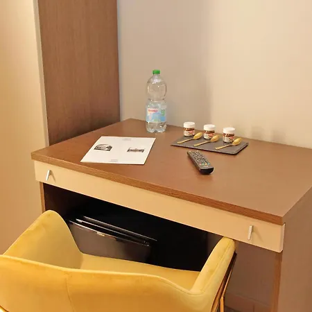 Centro לינה וארוחת בוקר 4*